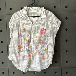 Anthro Pilcro cotton and linen embroidered shirt size medium